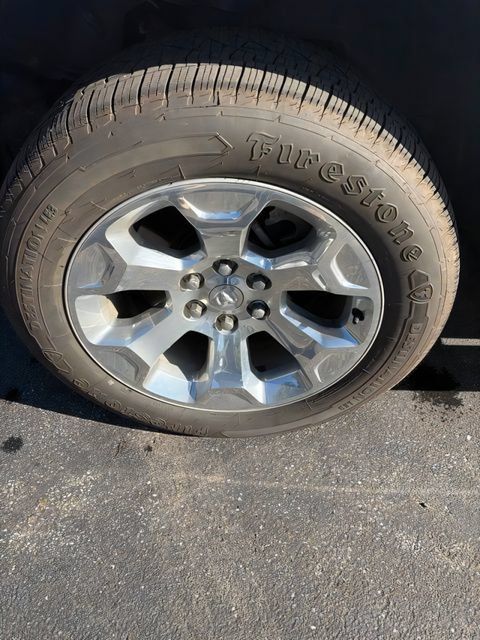 Used 2019 RAM 1500 Big Horn AWD/4WD image 12