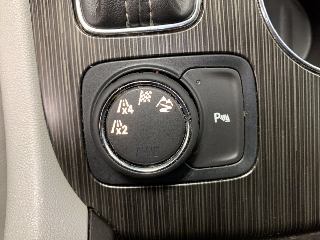 Used 2017 GMC Acadia SLT AWD/4WD image 27