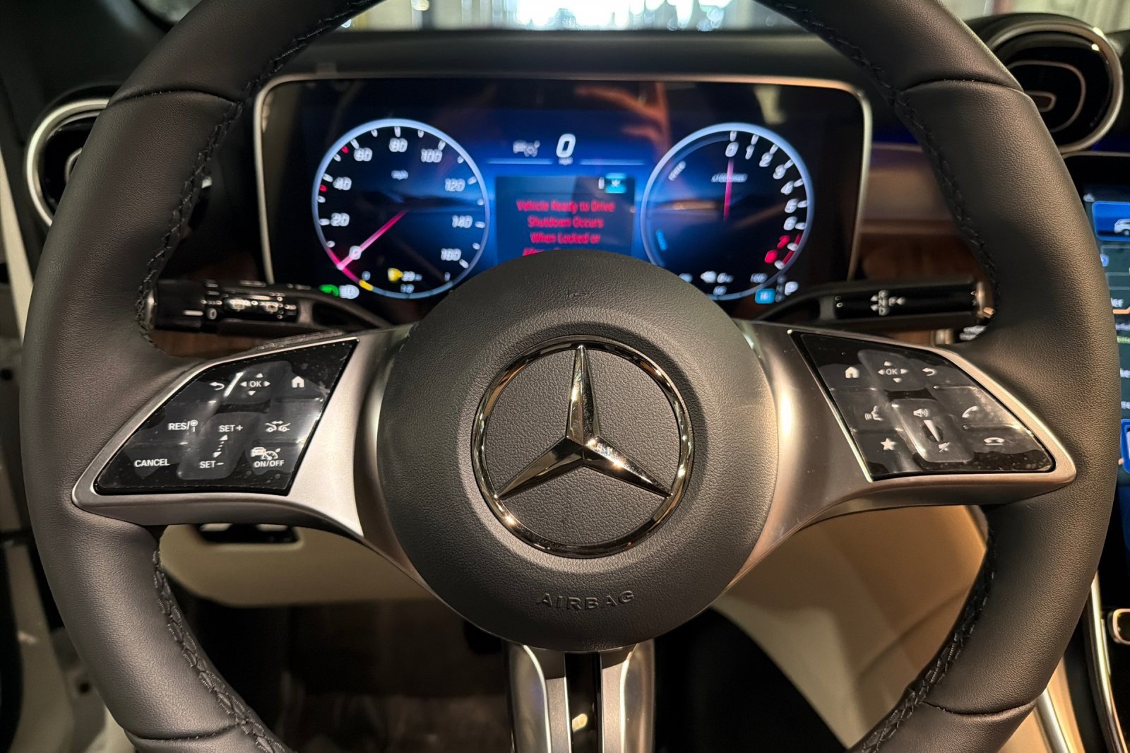 New 2027 Mercedes-Benz GLC 350e 4MATIC image 22