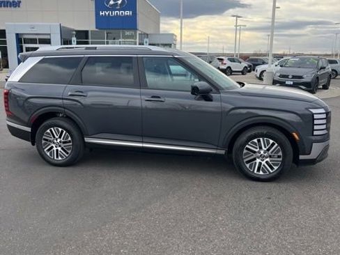 New 2026 Hyundai Palisade SEL Premium image 2