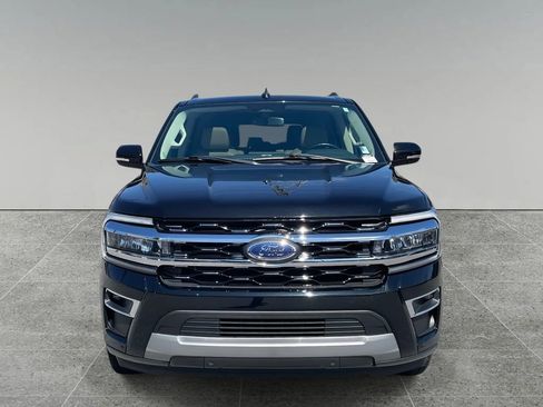 Used 2024 Ford Expedition Limited AWD/4WD image 9