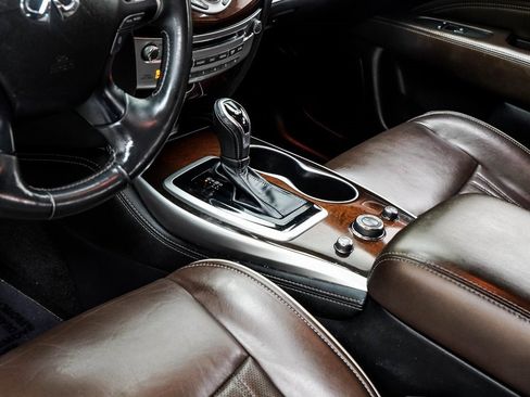 Used 2019 INFINITI QX60 Luxe w/ Sensory Package image 16