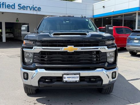 Used 2025 Chevrolet Silverado 2500 LT w/ All Star Edition AWD/4WD image 3