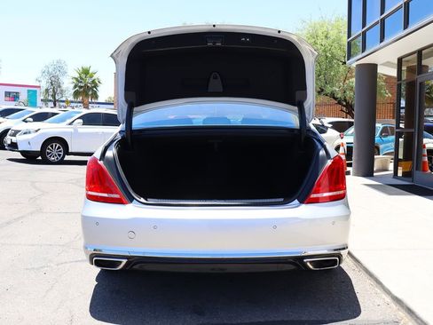 Used 2019 Genesis G90 5.0 Ultimate RWD image 22
