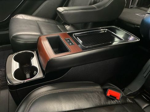 Used 2023 Lincoln Aviator Reserve w/ Equipment Group 201A AWD/4WD image 10