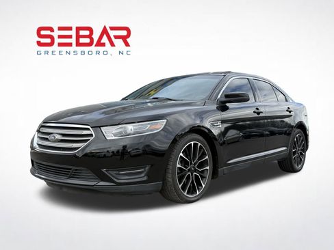 Used 2018 Ford Taurus SEL w/ Equipment Group 201A image 2