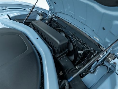 Used 2025 Karma Revero Luxury image 36