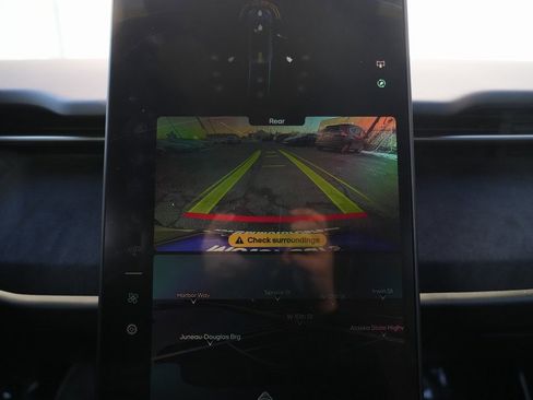 Used 2023 Fisker Ocean Extreme image 45