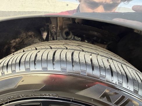 Certified 2025 Toyota Camry SE image 30