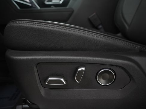 Used 2024 GMC Sierra 2500 Denali w/ Technology Package image 26