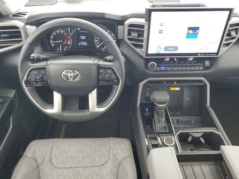 Used 2023 Toyota Tundra Limited w/ Power Package AWD/4WD image 18
