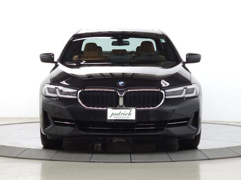 Used 2023 BMW 540i xDrive w/ Premium Package AWD/4WD image 2