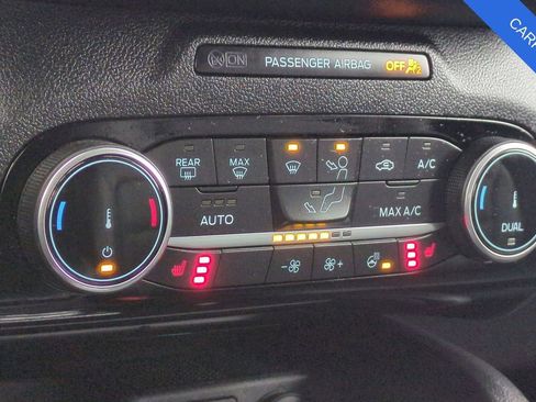 Used 2022 Ford Escape SEL image 31