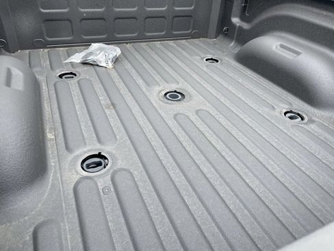 New 2026 RAM 2500 Laramie AWD/4WD image 6