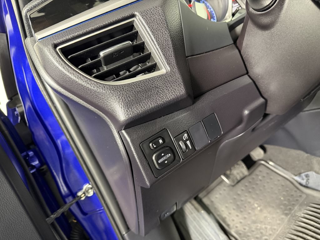Used 2016 Toyota Corolla S FWD image 40
