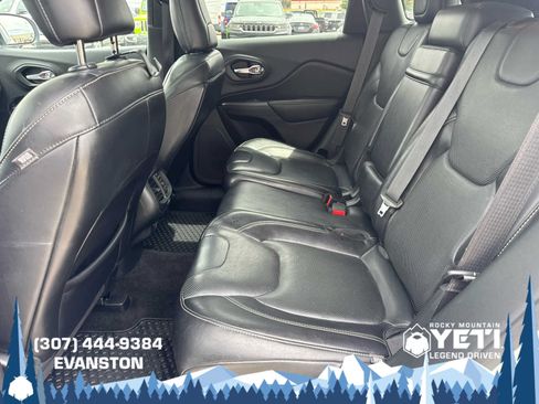 Used 2015 Jeep Cherokee Limited w/ Luxury Group AWD/4WD image 21