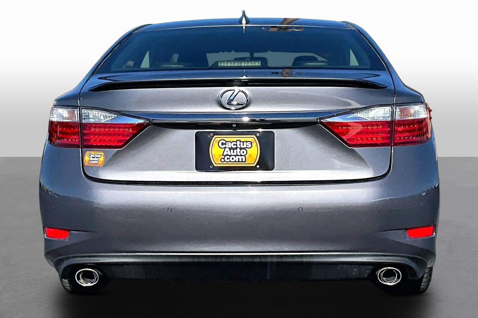 Used 2015 Lexus ES 350 w/ Luxury Package FWD image 4
