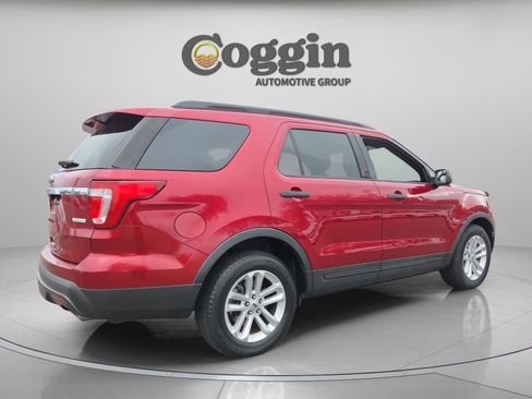 Used 2017 Ford Explorer FWD image 6