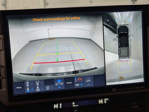 Used 2023 Toyota Tundra Limited image 26