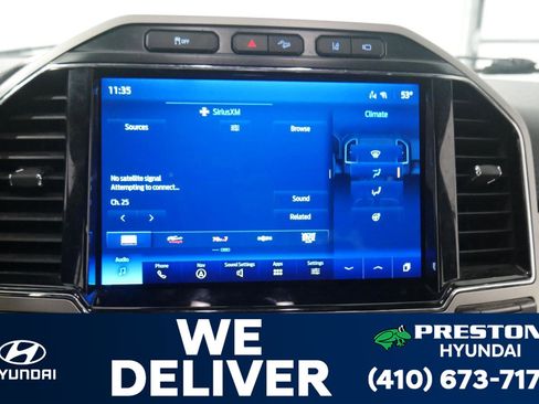 Used 2022 Ford F250 Lariat w/ Black Appearance Package image 21