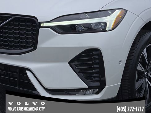 Certified 2025 Volvo XC60 B5 Plus AWD/4WD image 8
