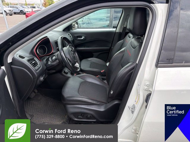 Used 2021 Jeep Compass Trailhawk w/ Sun and Sound Group AWD/4WD image 11