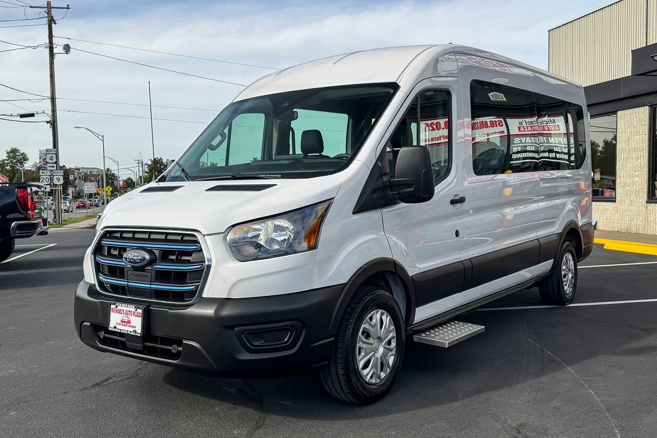 Used 2023 Ford E-Transit Medium Roof RWD image 17