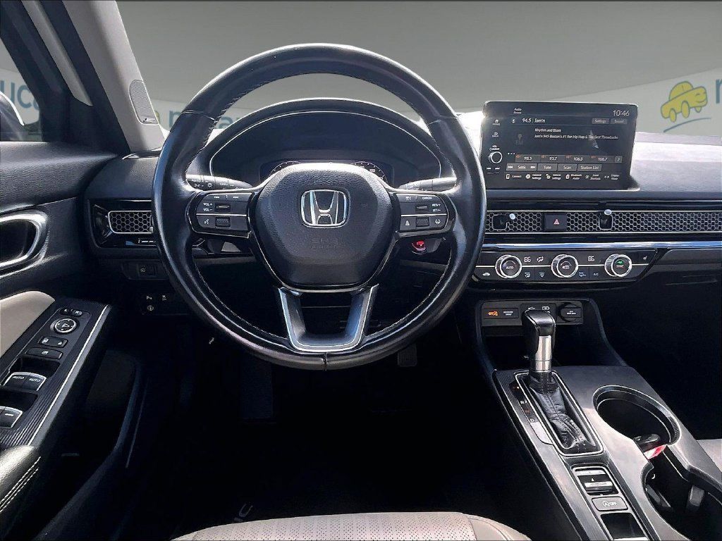 Used 2022 Honda Civic Touring image 17