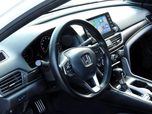 Used 2020 Honda Accord Sport image 39