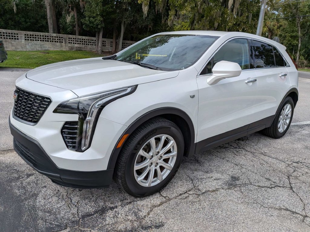 Certified 2019 Cadillac XT4 Luxury FWD image 8