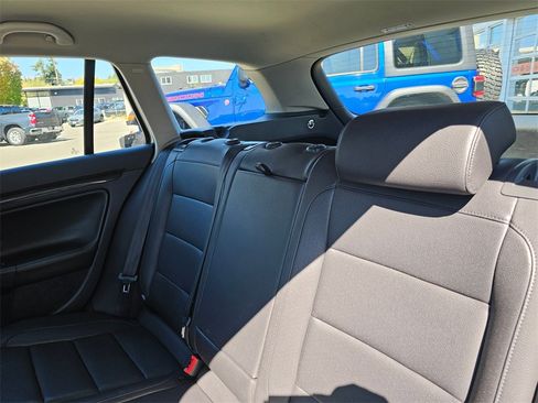 Used 2010 Volkswagen Jetta SE image 21