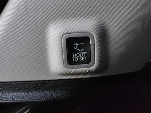 Used 2023 Jeep Grand Cherokee 4WD 4xe image 24