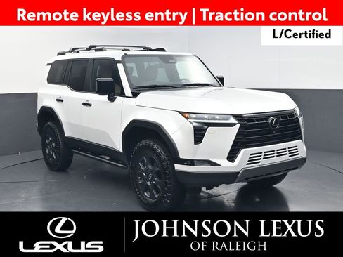 Used 2025 Lexus GX 550 image 3