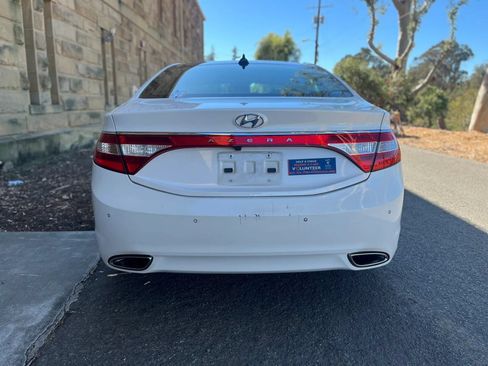 Used 2013 Hyundai Azera w/ Technology Pkg FWD image 29