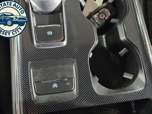 Used 2022 Ford Edge ST-Line AWD/4WD image 19