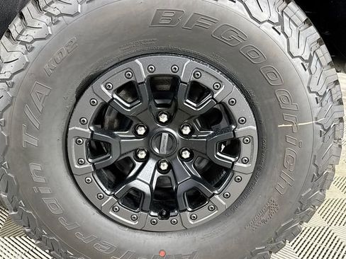 New 2025 Ford Bronco Raptor image 35