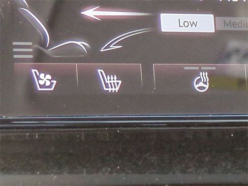 Certified 2024 Genesis GV80 3.5T Prestige Signature image 22