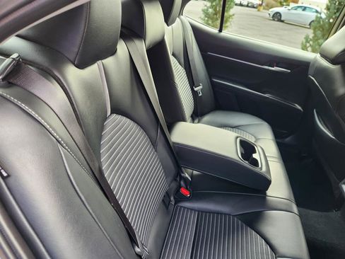 Used 2024 Toyota Camry SE image 15