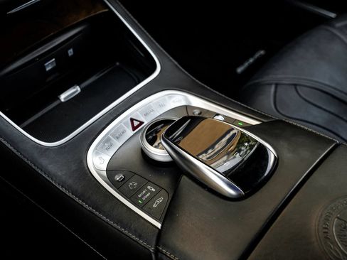 Used 2016 Mercedes-Benz S 63 AMG 4MATIC Coupe image 32