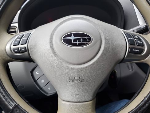 Used 2013 Subaru Forester 2.5X Premium AWD/4WD image 29