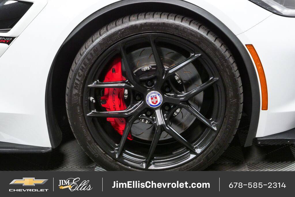 Used 2018 Chevrolet Corvette Grand Sport RWD image 39