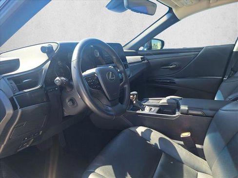 Used 2022 Lexus ES 300h w/ Premium Package FWD image 9