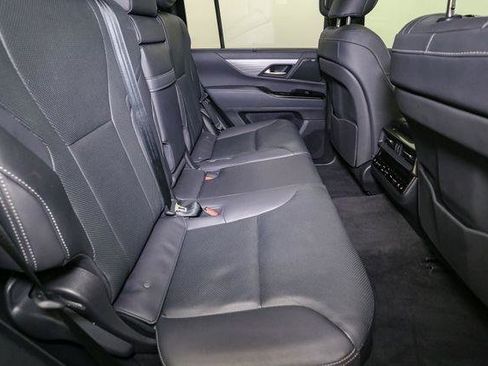 Used 2024 Lexus LX 600 F Sport image 23
