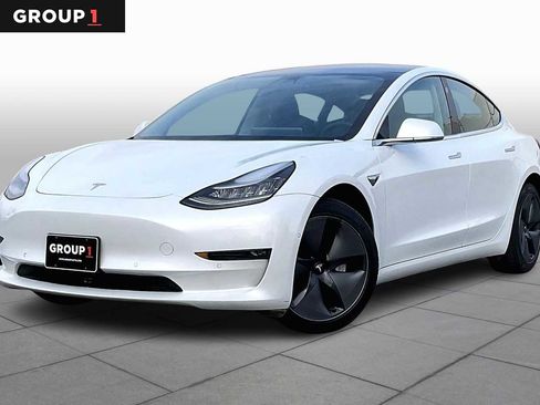 Used 2020 Tesla Model 3 Long Range image 1