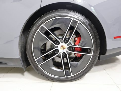 Certified 2025 Porsche Taycan GTS AWD/4WD image 32
