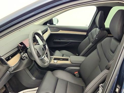 Used 2025 Volvo EX90 Plus AWD/4WD image 20
