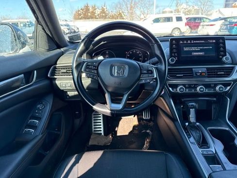 Used 2020 Honda Accord Sport image 13