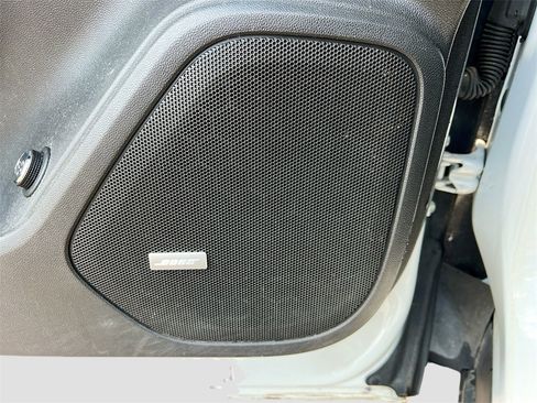 Used 2019 Chevrolet Blazer RS image 19