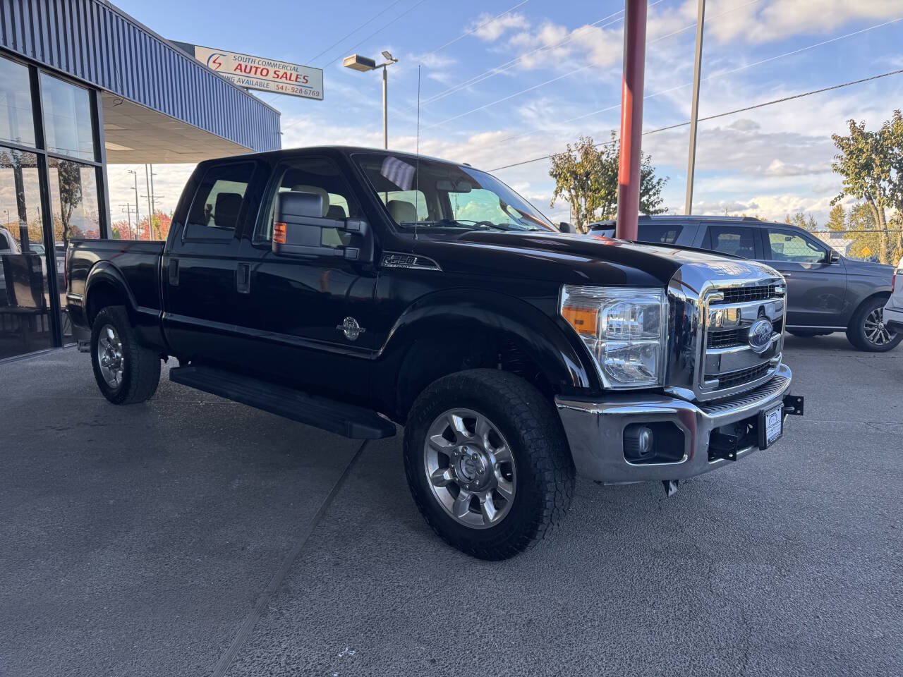 Used 2016 Ford F250 XLT AWD/4WD image 4