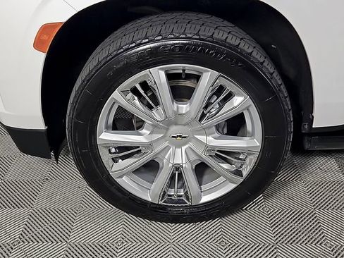 Used 2021 Chevrolet Tahoe High Country w/ Premium Package AWD/4WD image 8